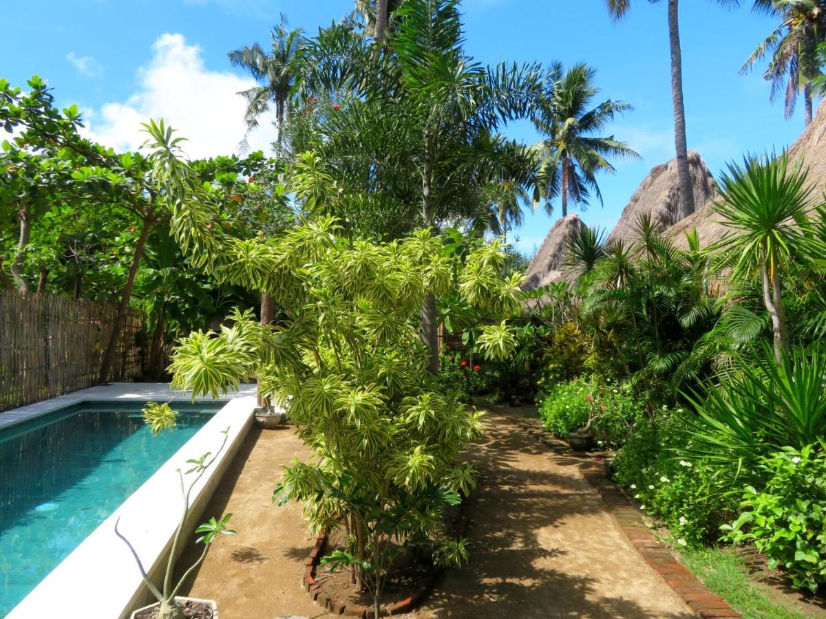 Breathe Villa Meno Gili Meno Exterior photo