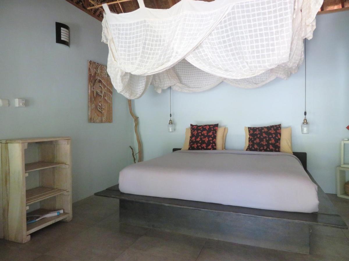 Breathe Villa Meno Gili Meno Exterior photo