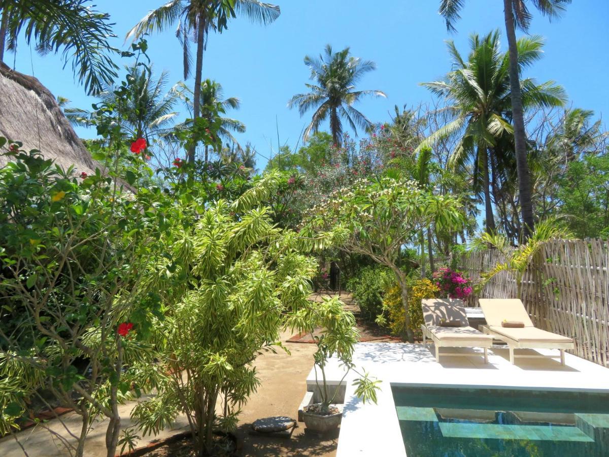 Breathe Villa Meno Gili Meno Exterior photo