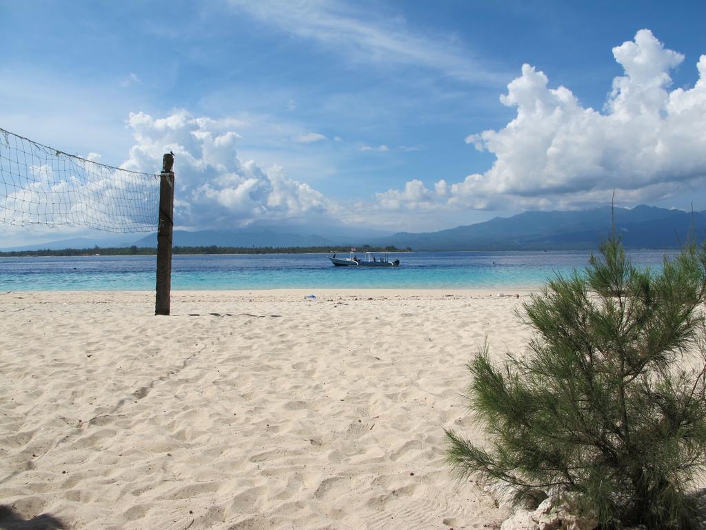 Breathe Villa Meno Gili Meno Exterior photo